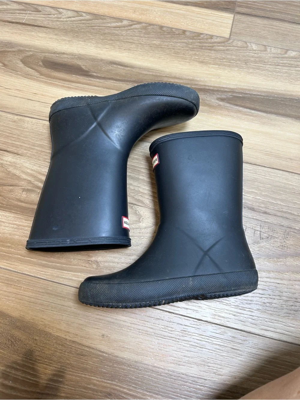 Hunter kids black rubber tall rail boots size 13 rain waterproof